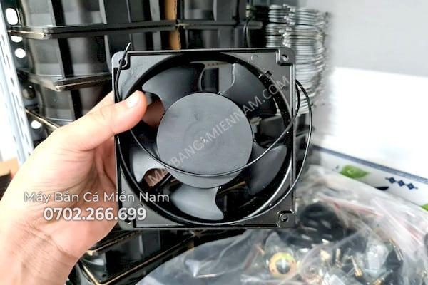 quat-may-ban-ca_600x400_3
